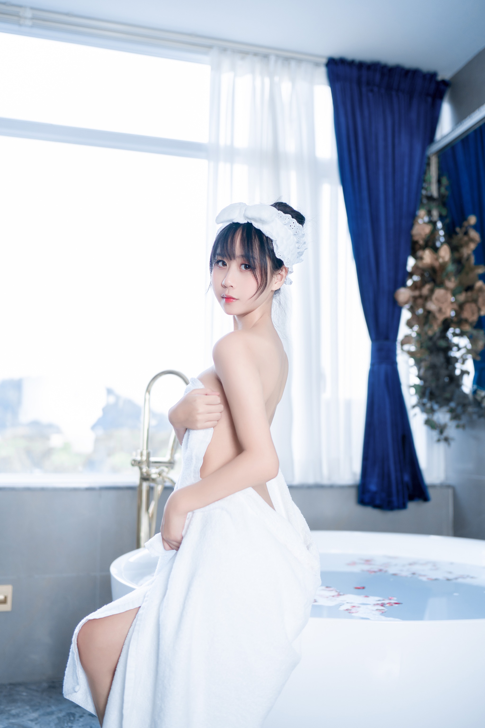 萌芽儿o0 - NO.009 浴巾 [27P]-XikXak